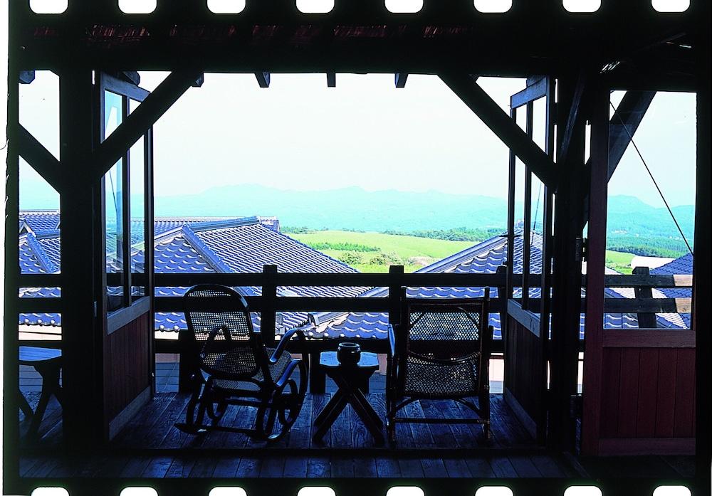 Resonate Club Kuju Hotel Taketa Exterior photo